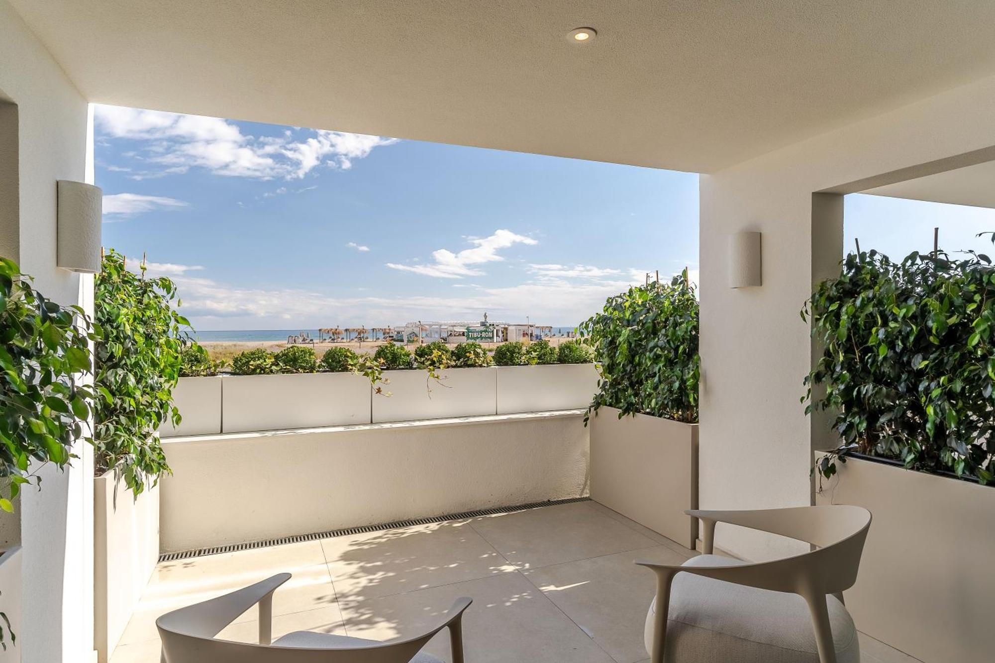 Apartamentos Azul Castelldefels Εξωτερικό φωτογραφία