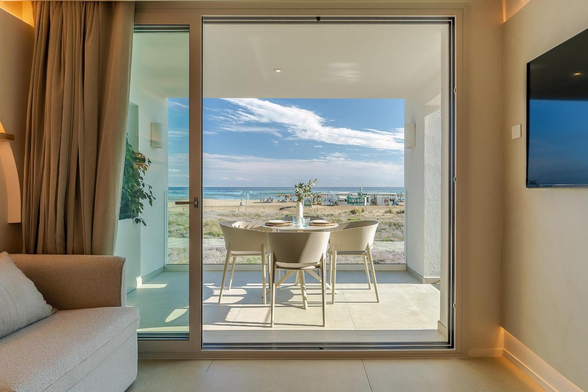 Apartamentos Azul Castelldefels Εξωτερικό φωτογραφία